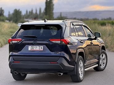 Унаа: Toyota RAV4: 2019 г., 2.5 л, Вариатор, Гибрид, Кроссовер — 3
