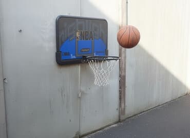 купить настольный хоккей: Настенная баскетбольная система Spalding NBA Highlight. - Щит — 2