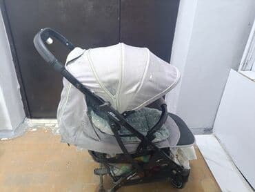 детская коляска для кукол: Коляска, цвет - Серебристый, Б/у — 7