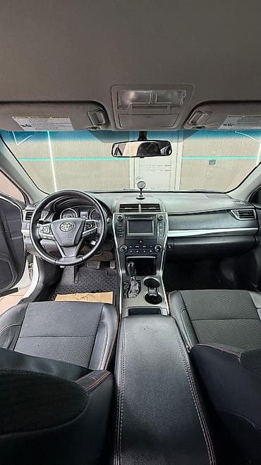 prius v: Toyota Camry: 2016 г., 2.5 л, Типтроник, Бензин, Седан — 7