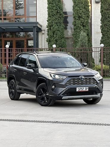 rf 2: Toyota RAV4: 2021 г., 2.5 л, Автомат, Гибрид, Кроссовер — 1