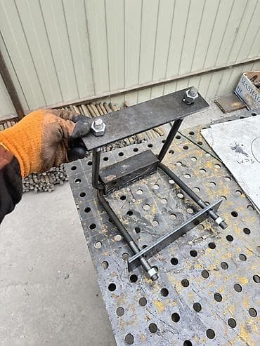 провод алюминиевый: Кронштейн оттяжки для опор ЛЭП (якорный/угловой узел) Назначение: - — 6