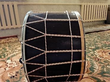 ударный инструмент: Большой двухмембранный барабан (тип «нагор/даул») - Корпус — 1