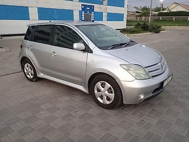 Toyota Ist: 2002 г., 1.5 л, Автомат, Бензин, Хэтчбэк