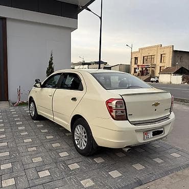 трактор обмен: Chevrolet Cobalt: 2014 г., 1.5 л, Автомат, Газ, Седан — 3