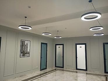 с чуй: Аренда офисов, 58 м², В бизнес центре, С оборудованием, С отдельным сан узлом, С системой безопасности — 1
