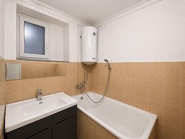 2 rooms: 3 комнаты, 55 м², Индивидуалка, 2 этаж, Свежий ремонт — 9