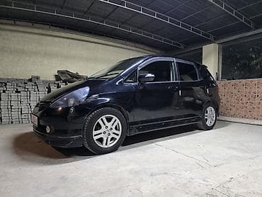 Honda Fit: 2002 г., 1.5 л, Вариатор, Газ, Хэтчбэк at lalafo.kg Honda Fit: 2002 г., 1.5 л, Вариатор, Газ, Хэтчбэк