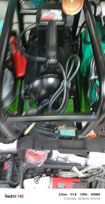 миксер строительный: Вибратор для бетона Характеристики по шильдику: - Питание: 220 В, 50 — 3