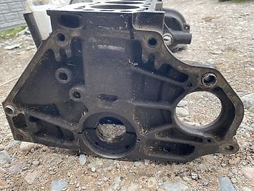 Автозапчасти: Запчаст — 4