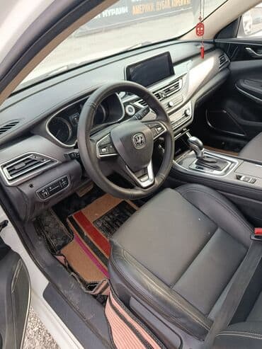 buick gl8: Changan : 2020 г., 1.6 л, Автомат, Бензин, Седан — 4