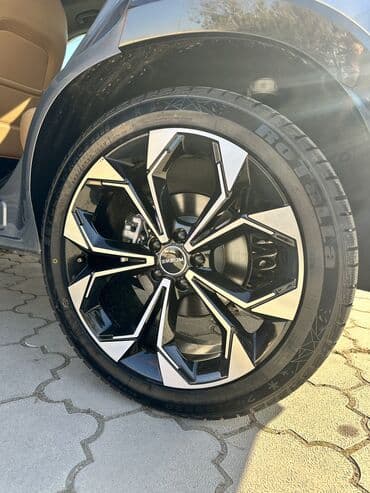 крутые машины: Roewe ERX5: 2022 г., 1.5 л, Автомат, Гибрид, Кроссовер — 13