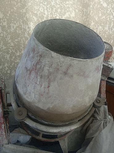 Бетономешалка Гравитационная, Малая (менее 150 л), Б/у