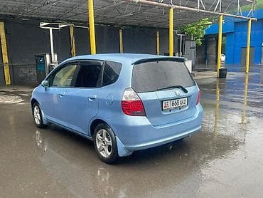 fit 2 2011: Honda Fit: 2003 г., 1.3 л, Вариатор, Бензин, Хэтчбэк — 5