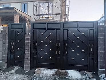 Металлоконструкции для дома: ворота, калитки, заборные секции и