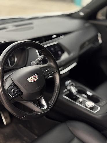 20565 р16: Cadillac XT5: 2019 г., 2 л, Автомат, Бензин, Кроссовер — 8