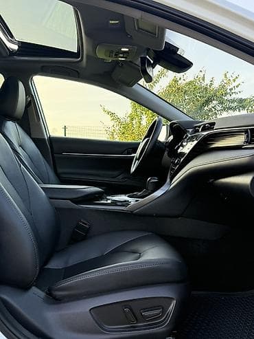 70 camry: Toyota Camry: 2020 г., 2.5 л, Вариатор, Гибрид, Седан — 9