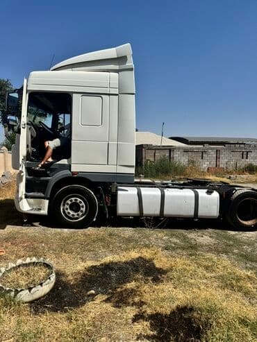 купить фуру с прицепом бу: Тягач, DAF, 2008 г., Без прицепа — 4