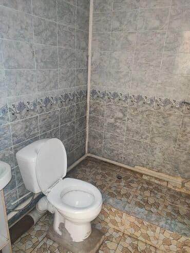 дом район ак орго: 25 м², 1 комната, Утепленный, Забор, огорожен — 4