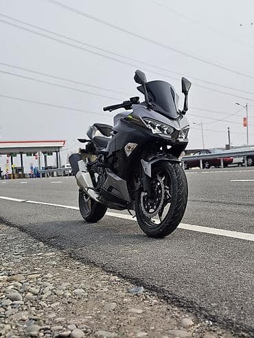 Мотоциклдер: Спортбайк Kawasaki, 400 куб. см, Бензин, Чоңдор үчүн, Колдонулган — 6