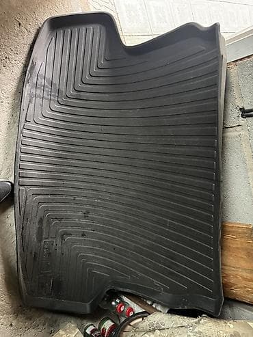 коврик в богажник: Резиновые Полики Для багажника Kia, цвет - Черный, Новый — 1