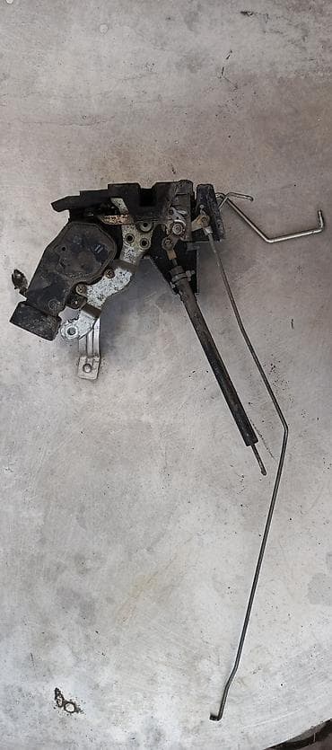 Замок багажника Toyota Б/у, Оригинал, Япония