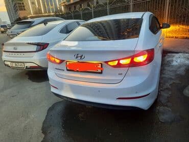 продаю не спеша: Hyundai Avante: 2018 г., 1.6 л, Автомат, Бензиновая, Седан — 2