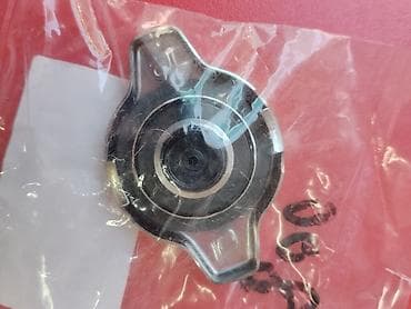 suba: Крышка радиатора Toyota (оригинал) - OEM номер: 130 (CAP SUB-ASSY) - — 2