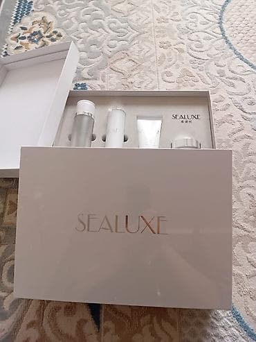 Косметика: Набор ухода за кожей лица SEALUXE (полный комплект) Состав набора: 1) — 10