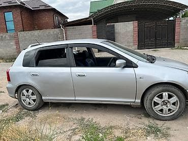 сивик левый: Honda Civic: 2001 г., 1.5 л, Вариатор, Хэтчбэк — 3