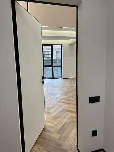 mega hous: 4 комнаты, 240 м², Элитка, 1 этаж, Дизайнерский ремонт — 2