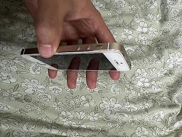 iphone 5s: IPhone 5s, 16 ГБ, Золотой, 16 % — 2