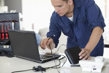 СТО, автобизнес: Ишу роботу мастером комюторном техники Костенко Никита Мастер по — 2