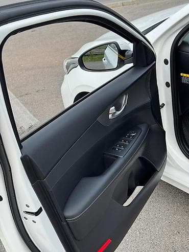 e2 byd: Kia K3: 2019 г., 1.6 л, Автомат, Бензин, Седан — 7