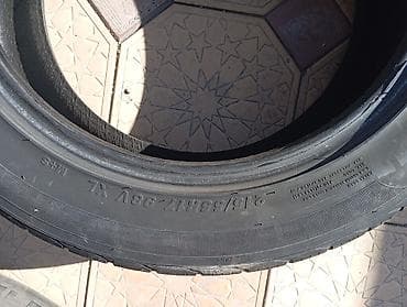 Комплект автомобильных шин 215/55R17 Характеристики: - Размер: 215/55