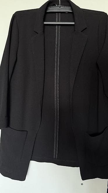 на пуговицах: Продаю женские пиджаки/блейзеры, платье. Размер S. Все по 50 сом — 4