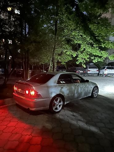 алтезе: Toyota Altezza: 1999 г., 2 л, Автомат, Бензин, Седан — 8