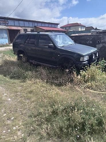 авто шпаклёвка: Продаются запчасти от внедорожника Isuzu/Opel Frontera (поколение — 2