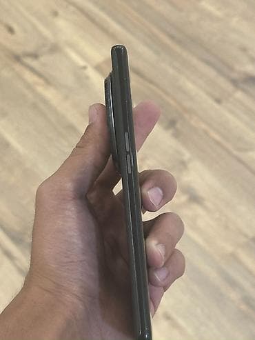 iphone s7: Oppo Find X6 Pro, Б/у, 256 ГБ, цвет - Черный, 2 SIM — 3
