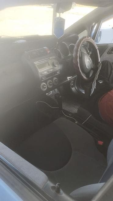 Honda Fit: 2002 г., Автомат, Хэтчбэк