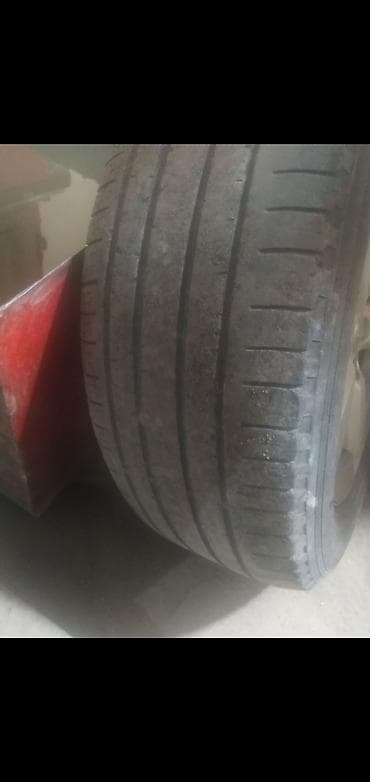 255 50 18: Шины R 18, Лето, Легковые, Pirelli — 1