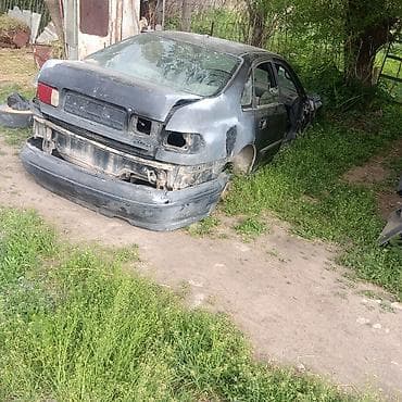 Honda Accord 5 - поколение 1994, седан, на разбор. задний бампер