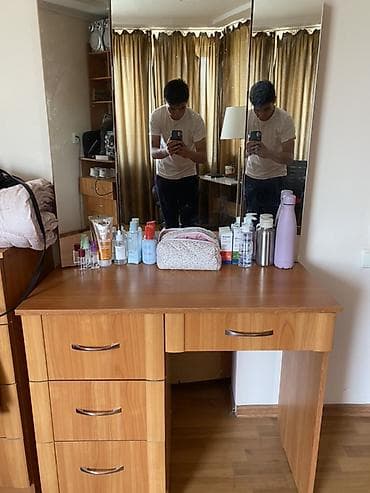 Эмерек: Срочно продаётся мебель по доступным и выгодным ценам! В наличии — 2
