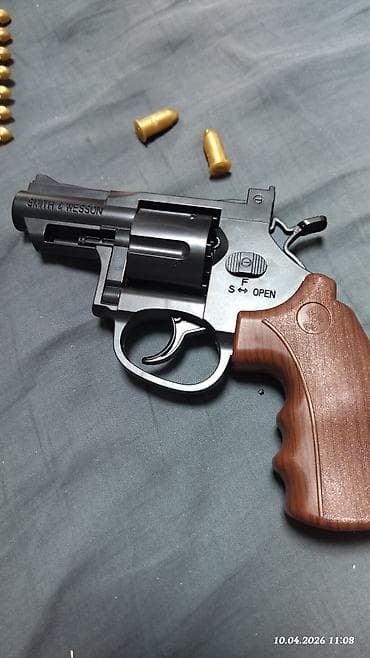 spyra one: Игрушечный револьвер/модель стреляет пластмассовыми пульками - — 2