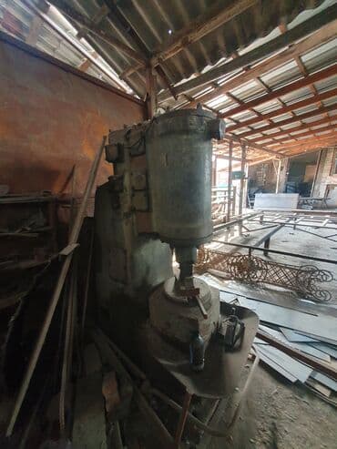 стол рабочий бу: Стол для кафе, Б/у, Круглый, Самовывоз, цвет - Коричневый — 6