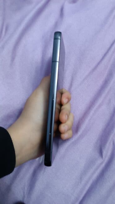 корпус для компьютера: Samsung Galaxy S22, Новый, 256 ГБ, цвет - Черный, 2 SIM — 4