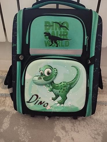 Детский школьный ранец Dino - Жесткий каркас с формованной