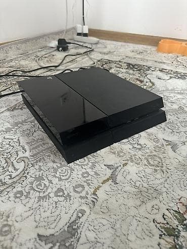 long play купить: PlayStation 4 512гб (FAT версия) - Два беспроводных DualShock 4: один — 2
