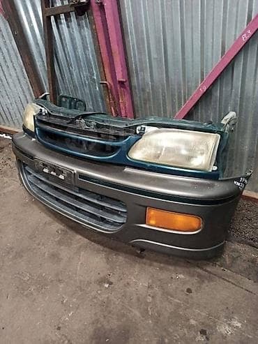 caterpillar: Nissan, 1996 г., Б/у, Оригинал — 2