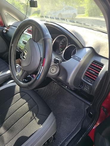 чехлы хонда фит: Honda Fit: 2002 г., 1.3 л, Автомат, Бензин, Хэтчбэк — 4